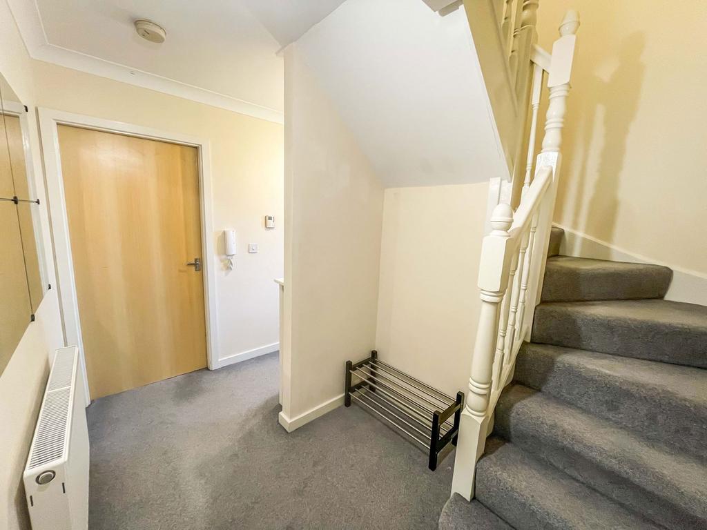Apartment in Newcastle upon Tyne - View 2