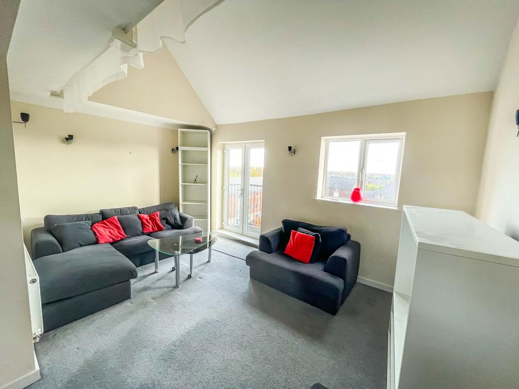 Apartment in Newcastle upon Tyne - View 3