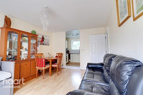 12 Gladeside, Chesterton, Cambridge, CB4 1GA