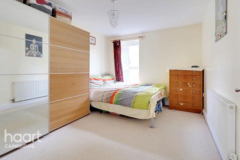 12 Gladeside, Chesterton, Cambridge, CB4 1GA