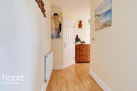 12 Gladeside, Chesterton, Cambridge, CB4 1GA