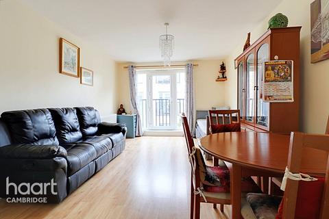 12 Gladeside, Chesterton, Cambridge, CB4 1GA