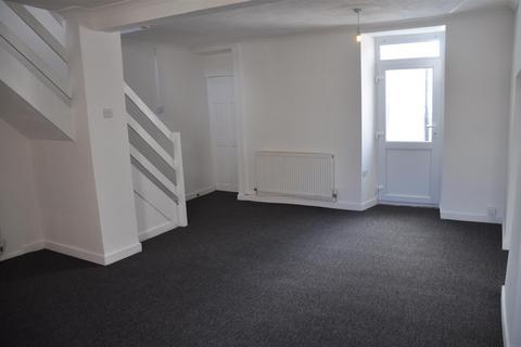 2 bedroom terraced house to rent, Vulcan Street, Holyhead