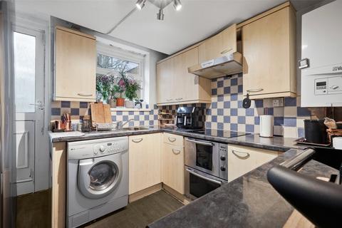 1 bedroom apartment to rent, Wallwood Road, London, E11