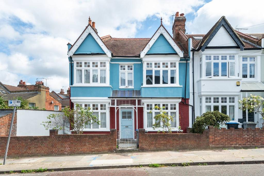 Sellons Avenue, Harlesden, London, NW10 3 bed terraced house for sale