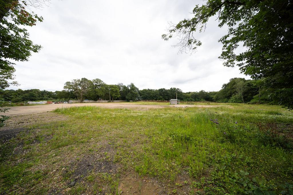 Netley Firs, Kanes Hill, Hedge End, Southampton, SO19 6AJ Commercial