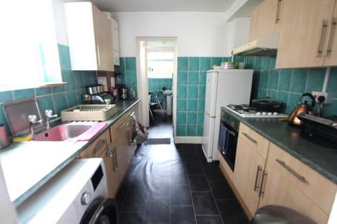 1 bedroom flat for sale, Forest Gardens, Bruce Grove, London, N17