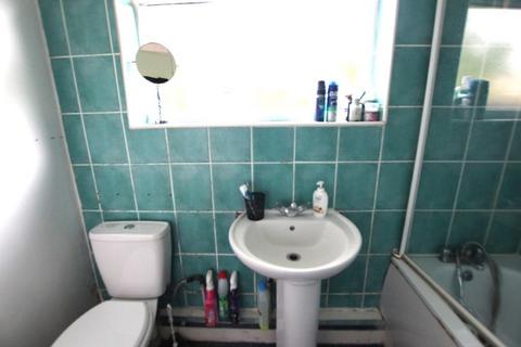 1 bedroom flat for sale, Forest Gardens, Bruce Grove, London, N17