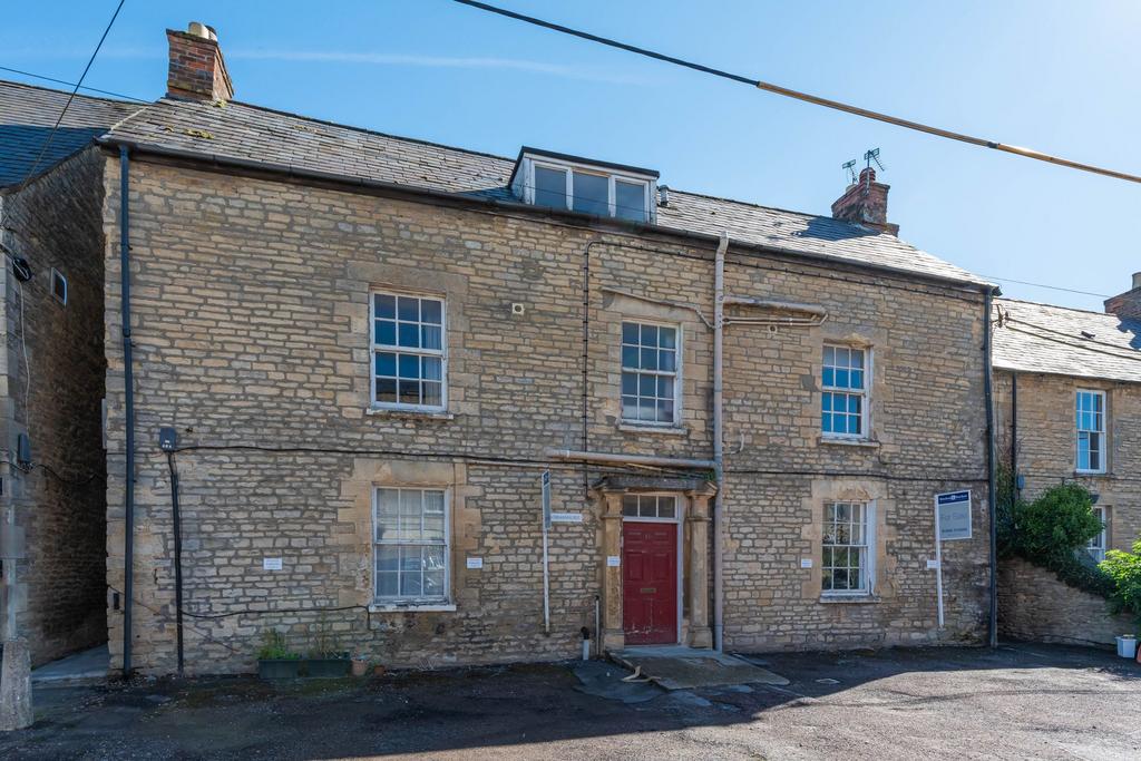 Banbury Road, Kidlington, OX5 1 bed apartment for sale £125,000