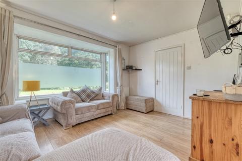 3 bedroom semi-detached house for sale - Oakalls Avenue, Bromsgrove, B60 2LP