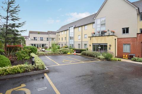 1 bedroom ground floor flat for sale, Queen Eleanor Court, Salisbury Street, Amesbury, SP4 7FU