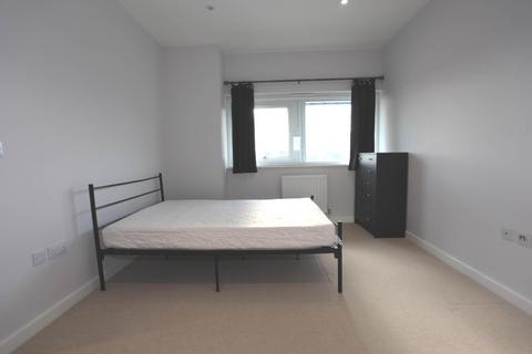 2 bedroom apartment to rent, Albany Gate, Potters Bar