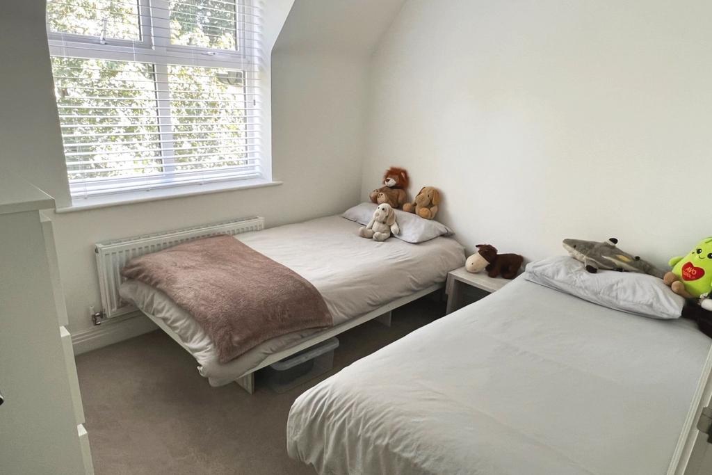 Bed 1