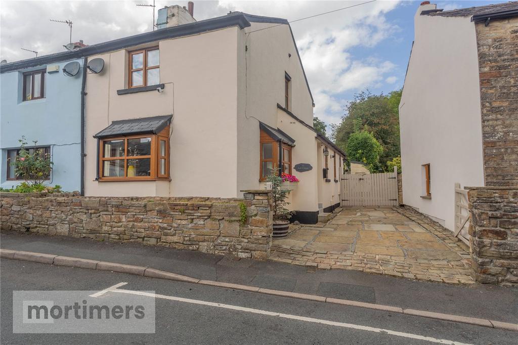 Aspen Lane, Oswaldtwistle... 2 bed end of terrace house £250,000