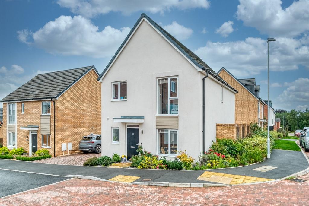 Hackett Street, Cofton Hackett... 4 bed detached house for sale £375,000