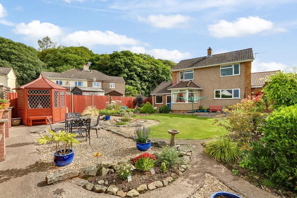 Barn Hill Road, Broadwell, Coleford, Gloucestershire. GL16 7BL 3 bed