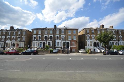 3 bedroom apartment to rent, 53 Drayton park, London, N5