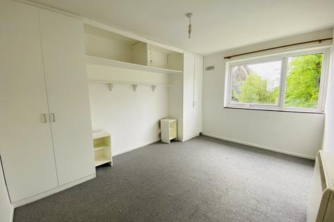 2 bedroom flat to rent - Parsonage Court, Heaton Moor, SK4