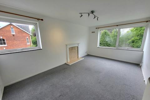 2 bedroom flat to rent, Parsonage Court, Heaton Moor, Stockport, SK4
