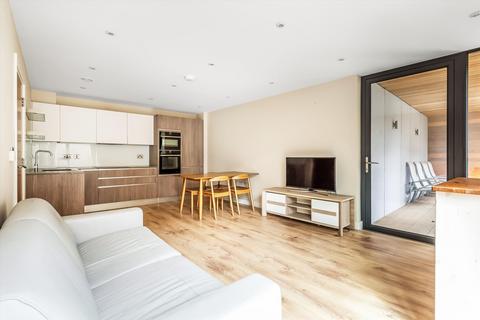 2 bedroom flat for sale, The Bellerby Apartments, Leapale Lane, Guildford, Surrey, GU1.