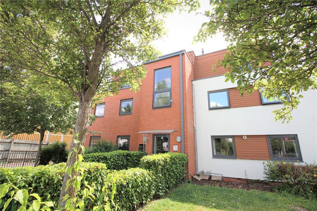Mead Road, Leckhampton, Cheltenham, GL53 1 bed apartment for sale £