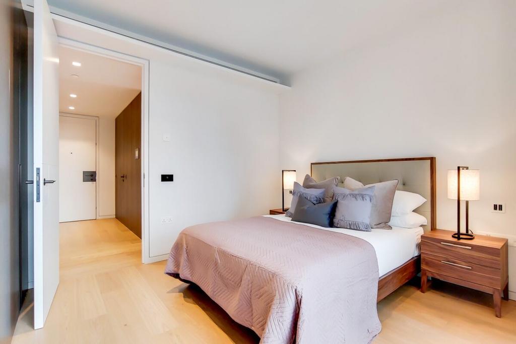 5 Bedroom 2-0