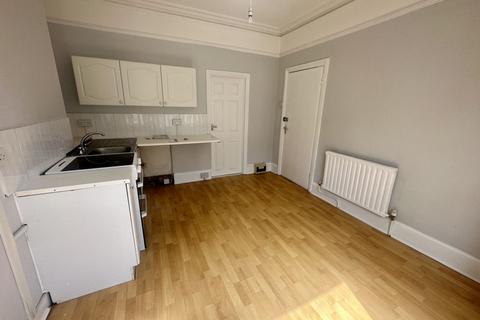 1 bedroom flat to rent, Darby Place, Folkestone, CT20