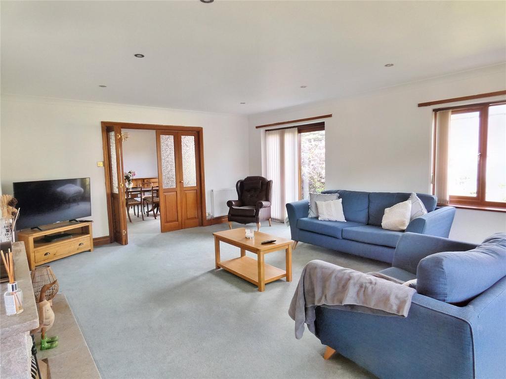 Manor Court, Kirkby Stephen, Cumbria, CA17 4 bed bungalow for sale £450,000
