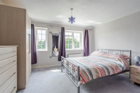 Green Glades Station Road, Christian Malford, Chippenham, SN15 4BG