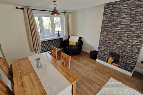 3 bedroom terraced house for sale - Epping Way, Leicester LE2