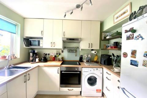 39 Dore Close, Northampton, NN3 8PZ