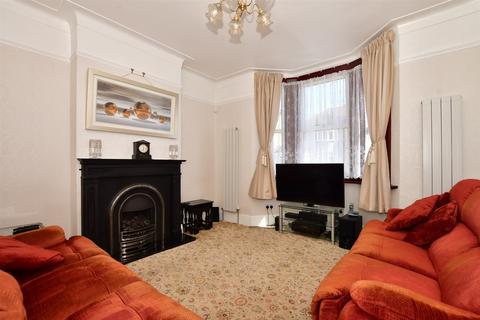 71 Pretoria Road, Romford, RM7 7AX