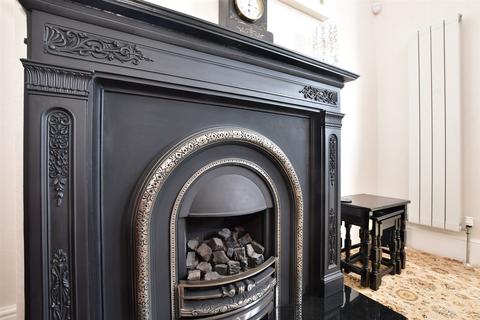 71 Pretoria Road, Romford, RM7 7AX