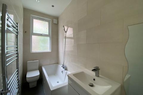 11 Trevelyan Road, London, SW17 9LS