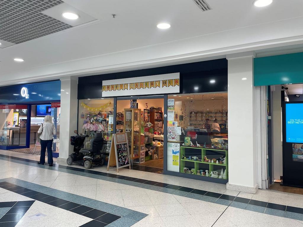 Unit 90 (42 Westbury Mall) Fareham Shopping Centre, Fareham, PO16 0PD