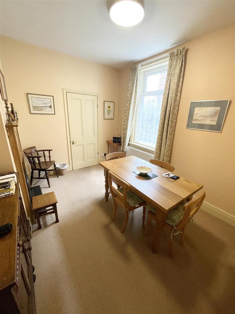 Breakfast room