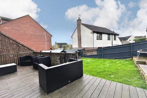 12 Squires Hill Close, Wootton Bassett, Swindon, SN4 8LS