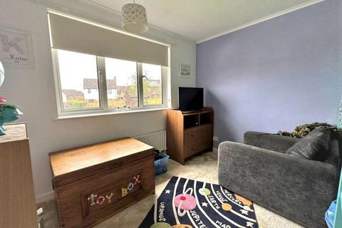 12 Squires Hill Close, Wootton Bassett, Swindon, SN4 8LS