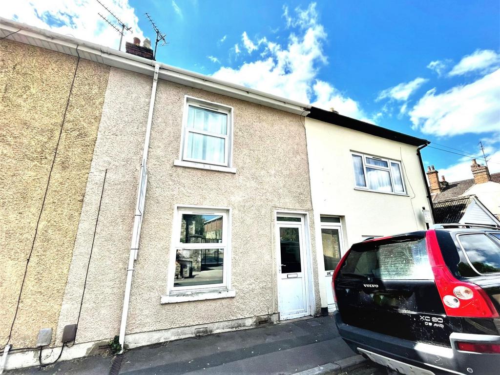 Old Town, Swindon SN1 3 bed terraced house for sale £260,000