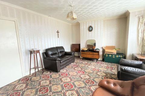 194 County Road, Swindon, SN1 2DY