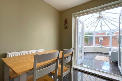 37 Whittingham Drive, Wroughton, Swindon, SN4 0TE