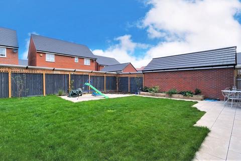 32 Freeman Crescent, Wroughton, Swindon, SN4 9BQ