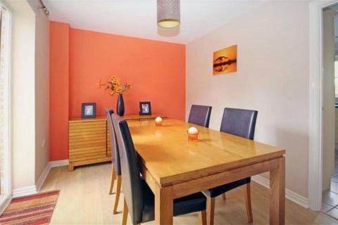 31 Dragonfly Road, Swindon, SN3 4ET