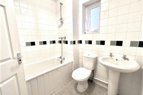 7 Axbridge Close, Swindon, SN3 2NB