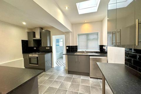 3 bedroom terraced house for sale, Swindon SN1