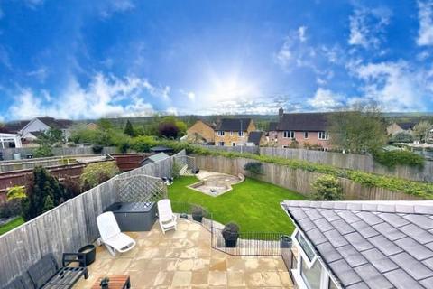24 Garraways, Royal Wootton Bassett, Swindon, SN4 8LL