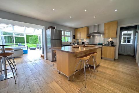 18 Brettingham Gate, Swindon, SN3 1NH