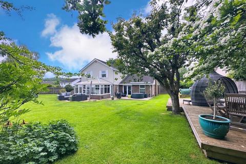 18 Brettingham Gate, Swindon, SN3 1NH