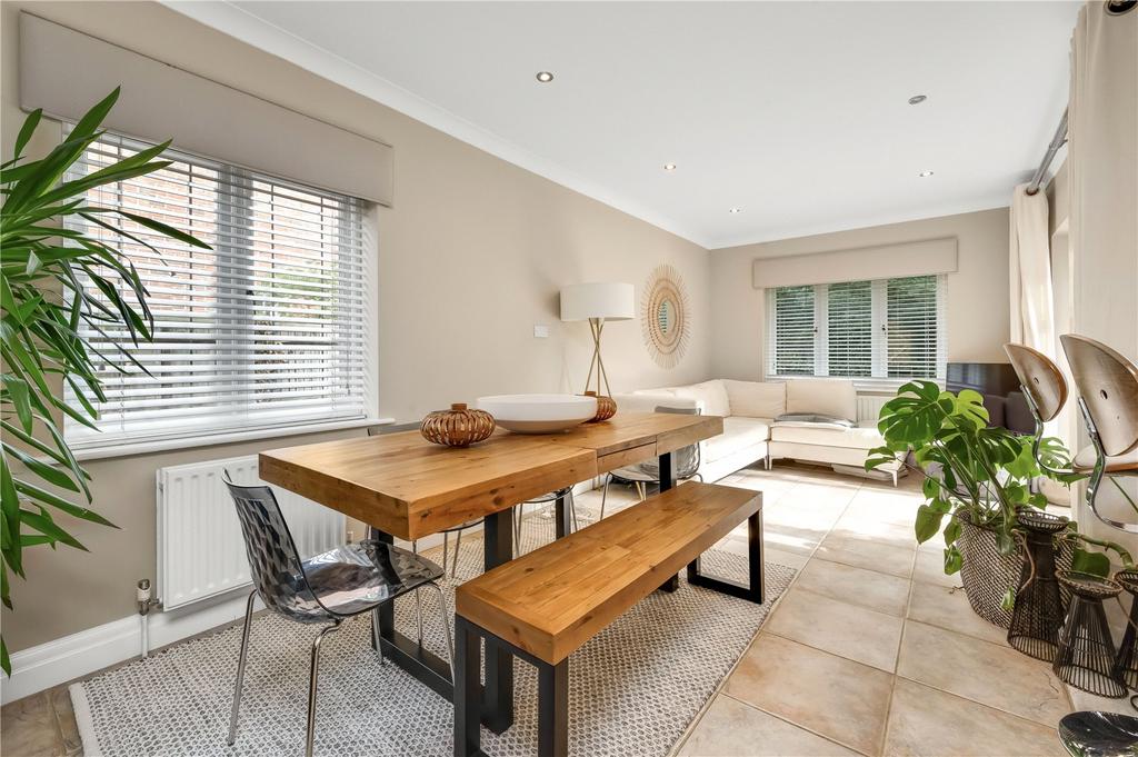 Breakfast Room