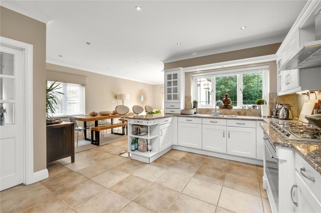 Kitchen/Breakfast